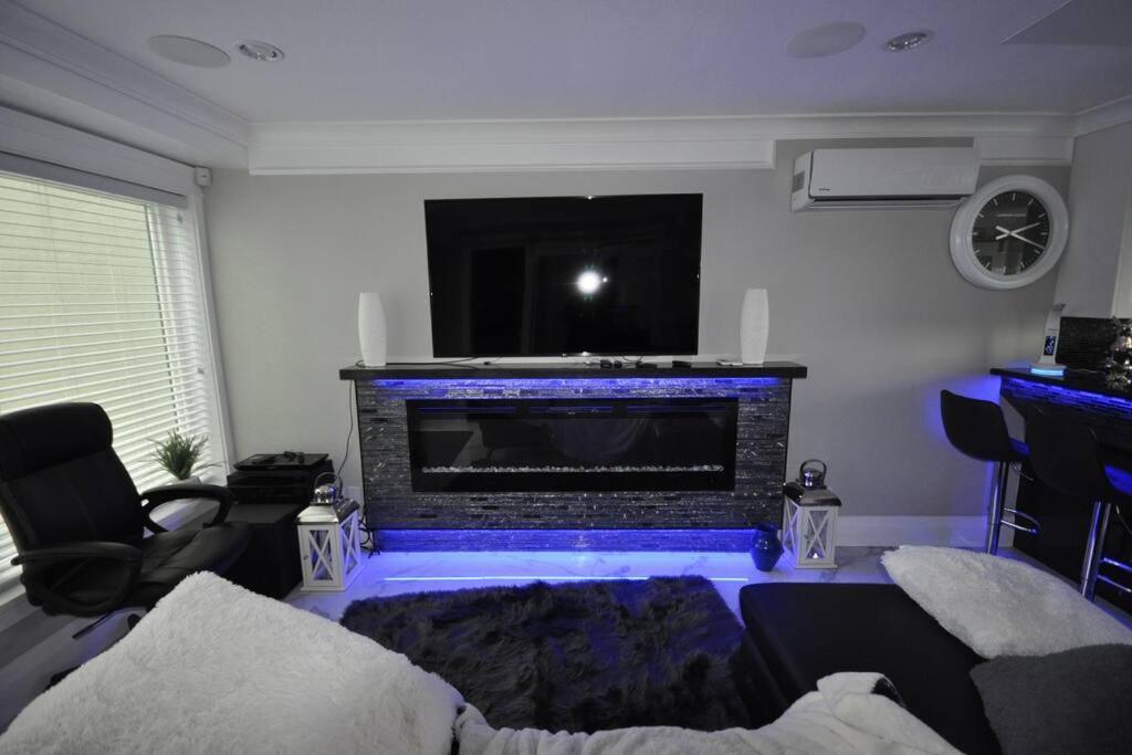 Appartement Beautiful Bright 3 Bed Townhouse à Vancouver Extérieur photo
