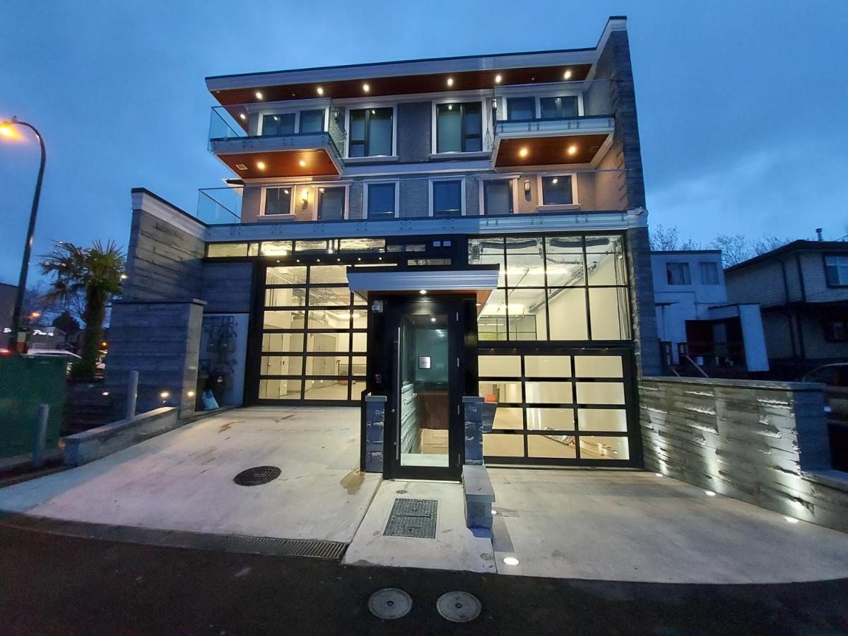 Appartement Beautiful Bright 3 Bed Townhouse à Vancouver Extérieur photo